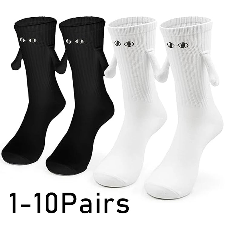 Funny Matching Couple Socks Instagrammable Magnetic Hand Hold Mid Calf Set for Dating Couples BFFs Photo Prop