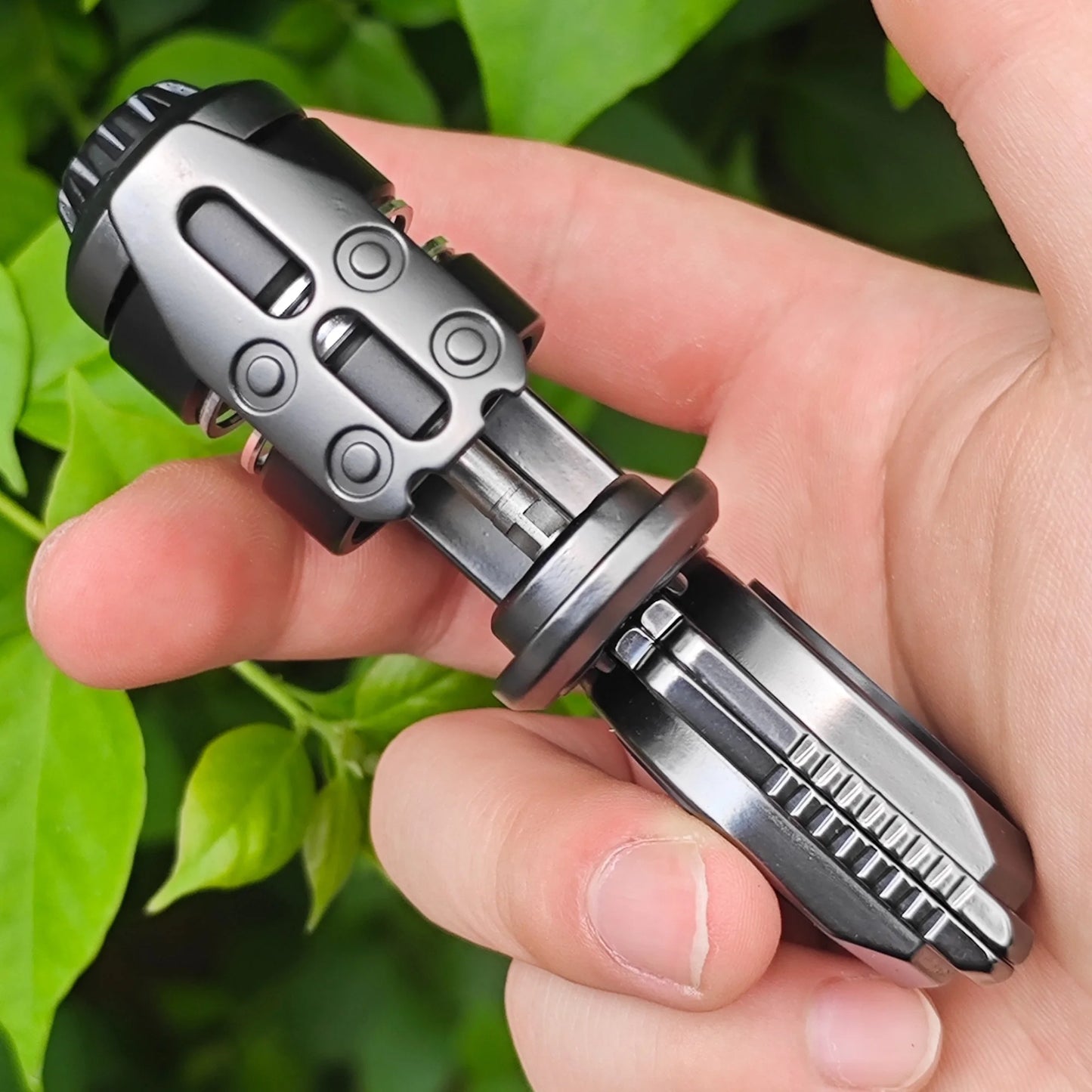 EDC Fidget Sliders Fidget Toys Tuning Fork Fidget Spinner Magnetic Push Egg Mechanical Ratchet Slider Crisp Sound
