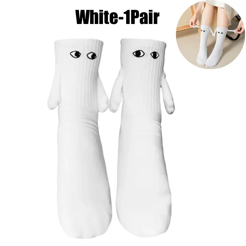 Funny Matching Couple Socks Instagrammable Magnetic Hand Hold Mid Calf Set for Dating Couples BFFs Photo Prop