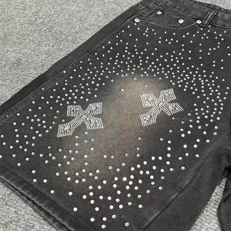 Fashionable Y2K rhinestone slim fit men's denim shorts