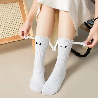 Funny Matching Couple Socks Instagrammable Magnetic Hand Hold Mid Calf Set for Dating Couples BFFs Photo Prop